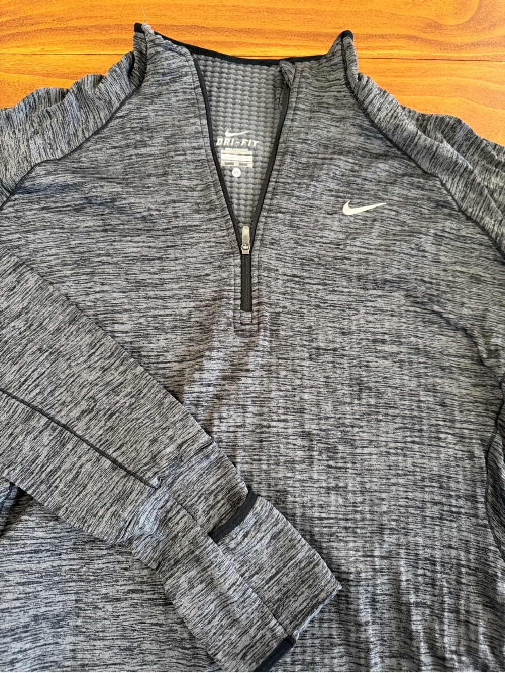 Nike Dri-FIT Womenβs XL Gray Heather 1/4 Zip Pullover Running Training Athletic